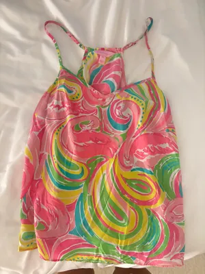 Lilly Pulitzer Top thumbnail 1