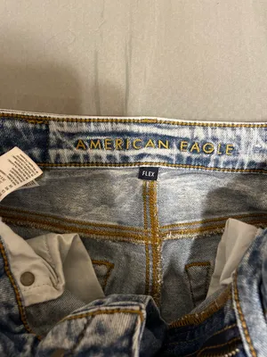 American Eagle Flex Straight Leg Whitewashed Jeans thumbnail 4