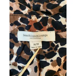 Beach Lunch Lounge Leopard Print‎ Blouse Womens Medium Animal Cheetah Mob Wife thumbnail 4