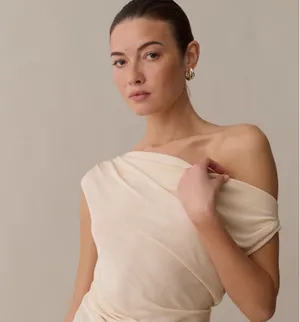 NWT Few Moda Myrine Top size 4 Champagne Cream Kourt off shoulder thumbnail 1