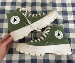 Converse Green thumbnail 1