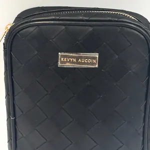 Kevyn Aucoin Woven Makeup Bag Black Faux Leather Travel Case Gold‎ Hardware NEW thumbnail 9