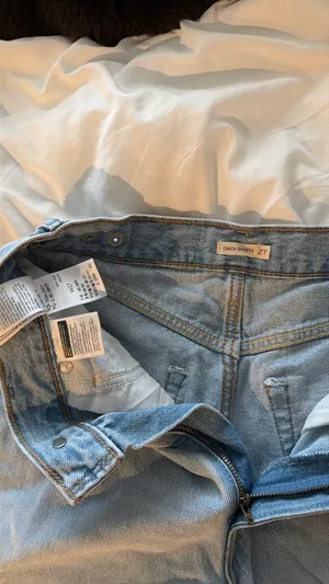 Levi Cinch Jean shorts thumbnail 3