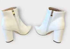 Lulu’s Ottava Heeled Ankle Booties thumbnail 8