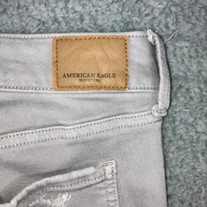 American Eagle Super‎ Stretch X Jeans Women 16 Long High Rise Distressed thumbnail 13