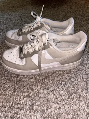Nike Air Force 1 thumbnail 2