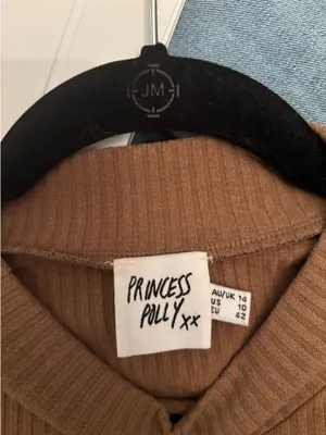 Princess Polly Mockneck Crop Top thumbnail 2