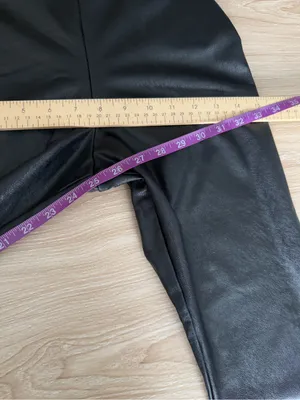 COMMANDO Medium FAUX LEATHER CROP FLARE LEGGING BLACK Office Career thumbnail 6