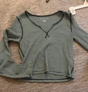 American Eagle Shirt thumbnail 1