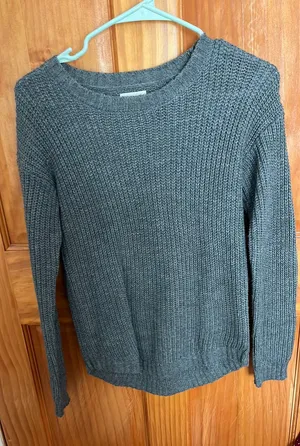 Grey sweater Gray Size XL thumbnail 1