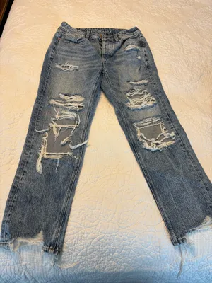 American Eagle Jeans thumbnail 1