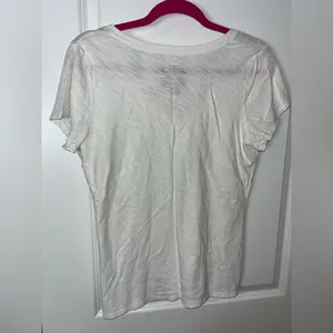 Patagonia Women’s White V-Neck Mesh Short Sleeve Basic Casual T-Shirt Size Large thumbnail 4