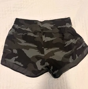 Athleta Shorts thumbnail 2