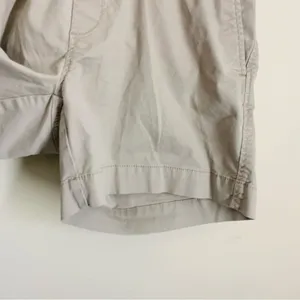 Gap Maternity Khaki Stretch Shorts Tan size 10 thumbnail 5