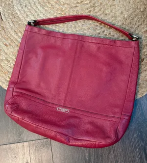 Coach Deep Red Pebbled Leather Shoulder Bag “Park” Vtg thumbnail 1