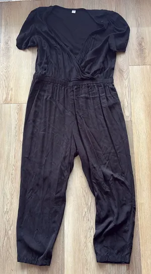 Old Navy Romper Black  thumbnail 1