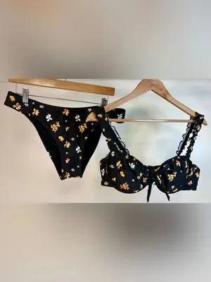 NWT Cupshe black swimsuit with orange and yellow floral trim L thumbnail 3