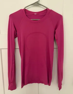 Lululemon Swiftly Tech Long Sleeve thumbnail 1