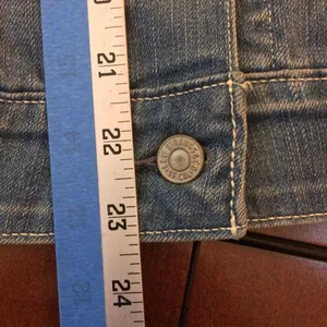 Levi’s women’s denim Jean jacket small thumbnail 5