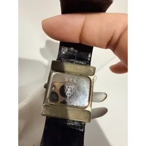 Vintage 1990s Gucci 7800 Black‎ Leather Cuff Watch Needs New Cuff & Battery thumbnail 6