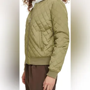 NWT Levi's Women's Diamond Quilted Bomber Jacket Olive Tree Small thumbnail 5