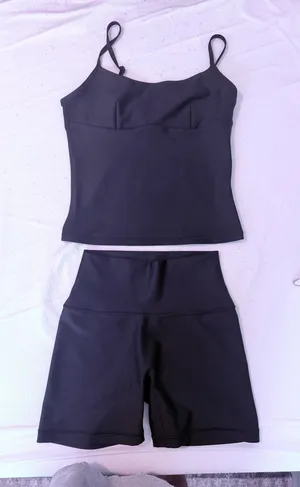 Aritzia Workout Set thumbnail 1