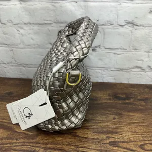 Queenoris Silver Woven Leather Bag‎ Hand-woven Crossbody New thumbnail 3