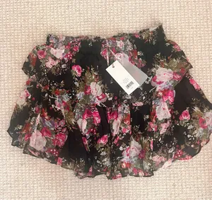 Ruffle Mini Skirt thumbnail 1
