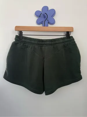 Gymshark Small Legacy Graphic Sweat Shorty Shorts Green Gym Workout thumbnail 3