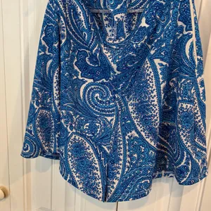 Show Me Your Mumu Blue And‎ White Paisley Romper Size XS thumbnail 6
