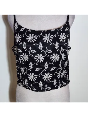 Tempted Black and White Floral Embroidered Cropped Tank Top Size Large thumbnail 2