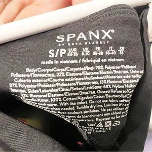 Spanx Small Get Moving Athletic Shorts‎ Black Built In Short Liner Stretch thumbnail 2