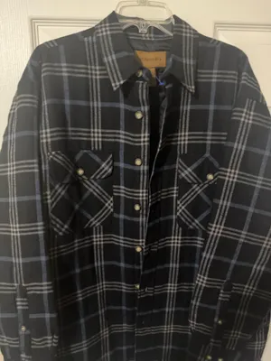 St. John's Bay Men's Quilted Lined Plaid Flannel Shirt Size Large thumbnail 2