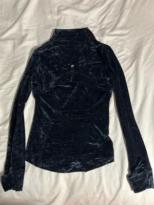 lululemon athletica Black Velour Define Zip-Up Jacket Size 6 thumbnail 3