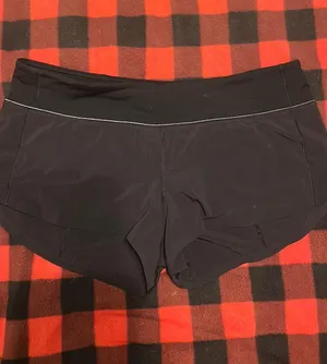 Lululemon Shorts thumbnail 1