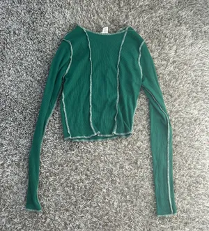 long sleeve top thumbnail 1