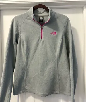The North Face Women's Light Gray Fleece with Pink Zipper thumbnail 1