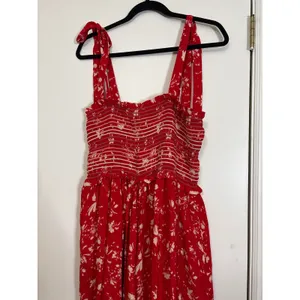Free People Red Floral Smocked Wide‎ Leg Jumpsuit Tie Shoulder Straps Medium thumbnail 4