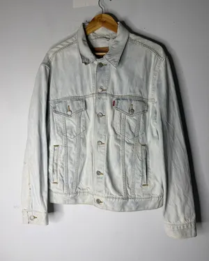 Levis Ex-Boyfriend Embroidered Floral Denim Light Wash‎ Trucker Jacket Size XL thumbnail 1