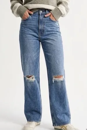 NWT Abercrombie & Fitch The ‘90s Relaxed Jean Ultra High Rise Size 25 0 NEW thumbnail 1
