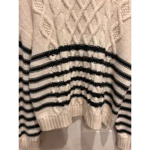 American Eagle Women L Cream Black Striped Cable‎ Knit Crew Neck Sweater Relaxed thumbnail 2