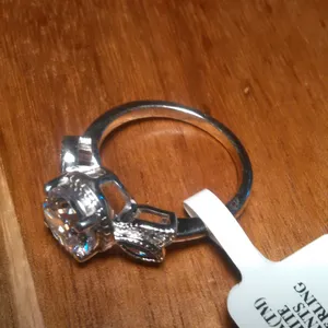 Simulated Tanzanite and Simulated Diamond Sterling Silver Ring (Size 6.75) thumbnail 8