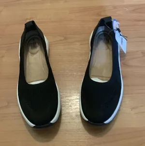 Time And Tru Women's Comfort Black Ballet Flats Shoes Black White Size 8 thumbnail 1