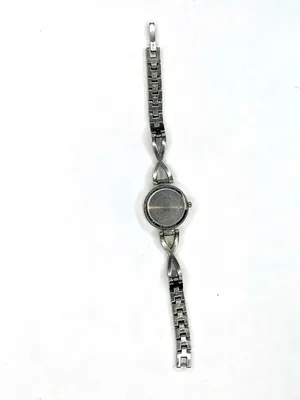 Silver Link Bracelet Womens Watch With Elegant Face & Novelty Band Design A384 thumbnail 7
