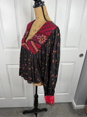 Free People Size L Black Floral Boho Embroidered Babydoll Top thumbnail 9