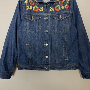 Embroidered Jean Jacket Autumn Colors Dark Wash Denim Women Size‎ Small Fall thumbnail 4
