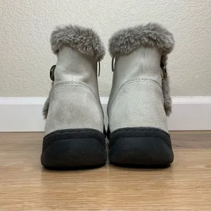 Khombu Iris Plush Faux Fur Gray Suede Winter Ankle Boots, Size 8 thumbnail 6