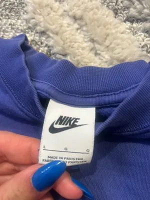 Nike Crewneck Cropped thumbnail 2