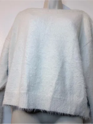 Beverly and Beck XS Cream Fuzzy Boat Neck Sweater Oversized thumbnail 5