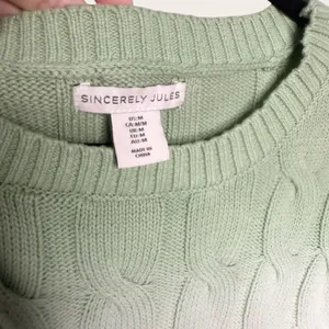 Sincerely Jules Green Ombre Cable Knit Cropped Green Sweater Medium thumbnail 3